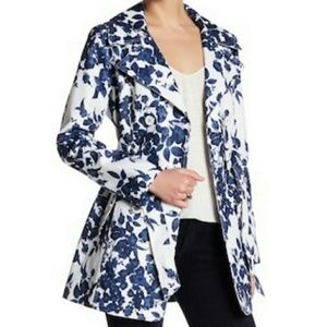NWOT! Jessica Simpson Navy Floral Trench